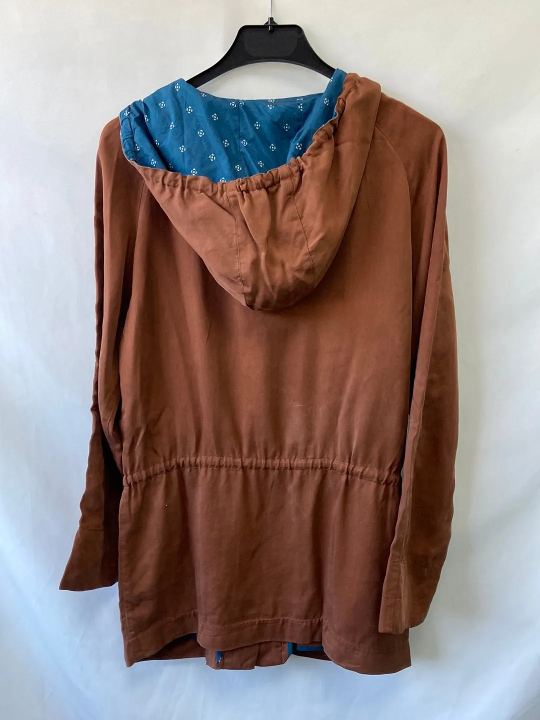 INDI&COLD.Parka marrn T.S (tara)
