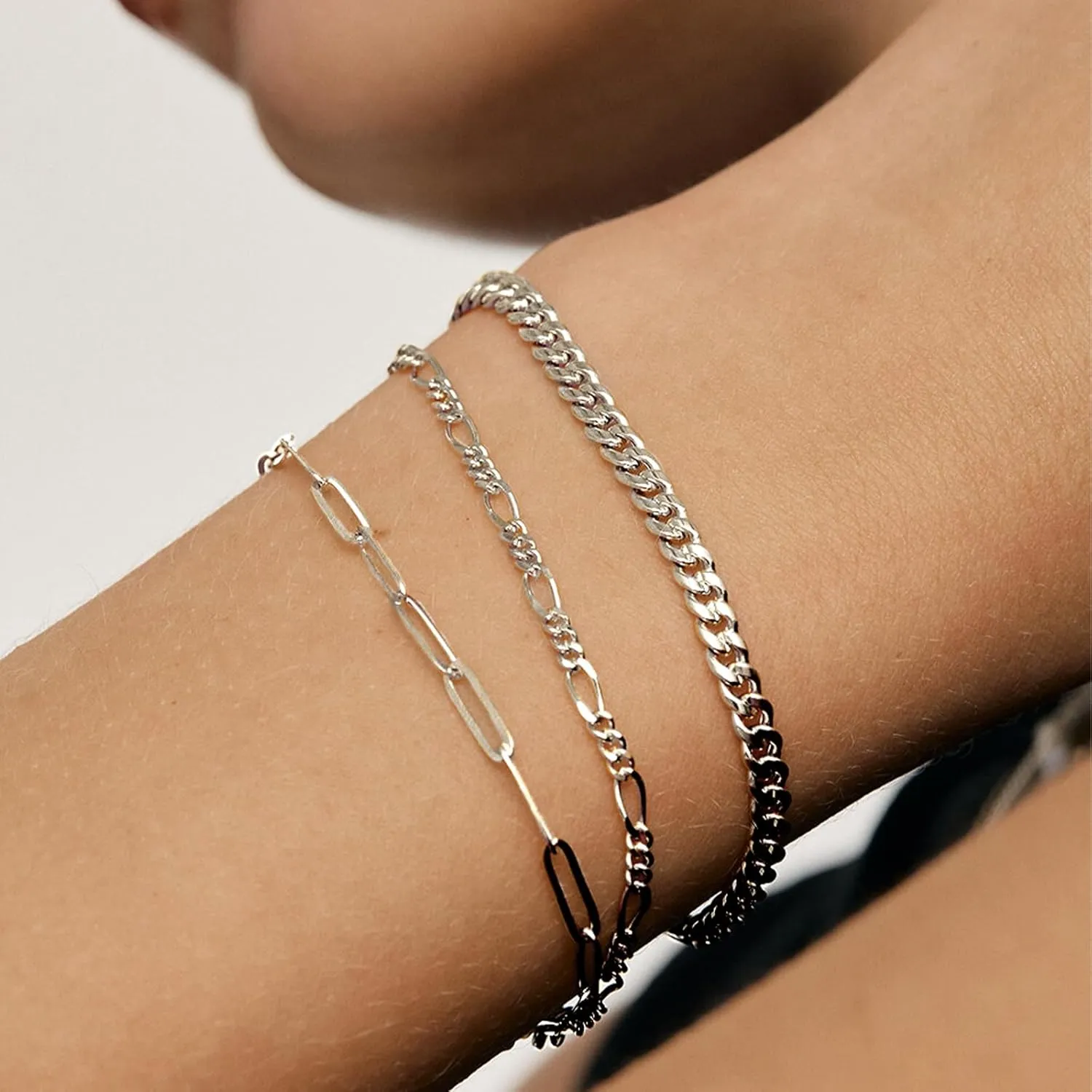 Kainier Gold Bracelets for Women 14k Gold Plated Jewelry Sets for Women Thin Dainty Stackable Paperclip Link Bracelet Adjustable Layered Waterproof Chain Bracelet Gift Gold/Silver