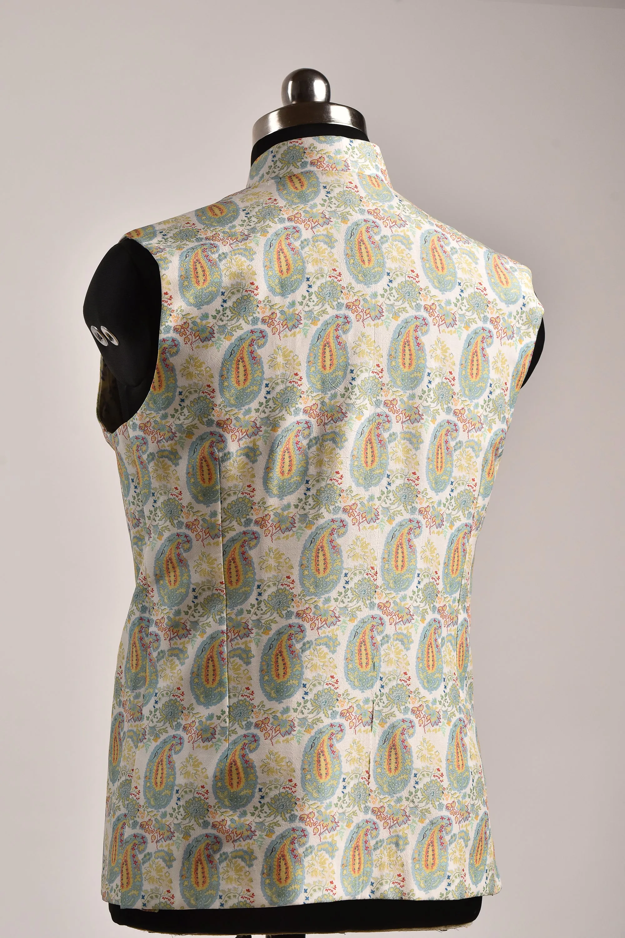 Paisley Cream White - Russian Silk - Bandi